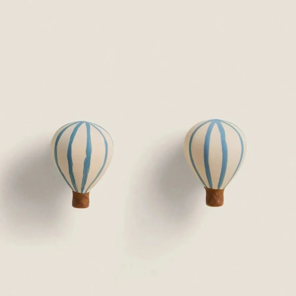 2pcs European Creative Balloon Ceramic Wall Hanging Cabinet