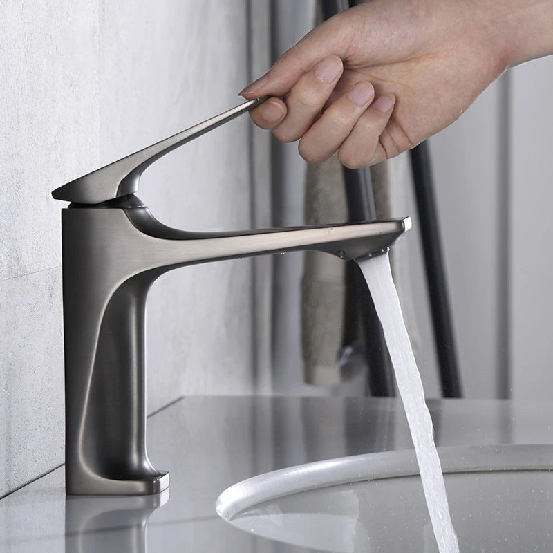 Brass Core Modern Bathroom Sink Faucet Handle Deck