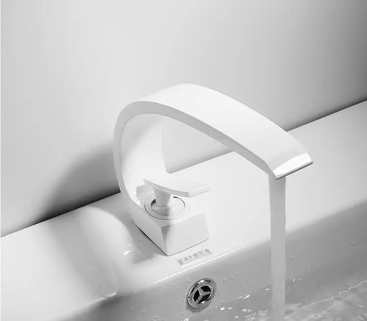 Tuqiu Basin Faucet Modern Bathroom Mixer Tap Black/Gold