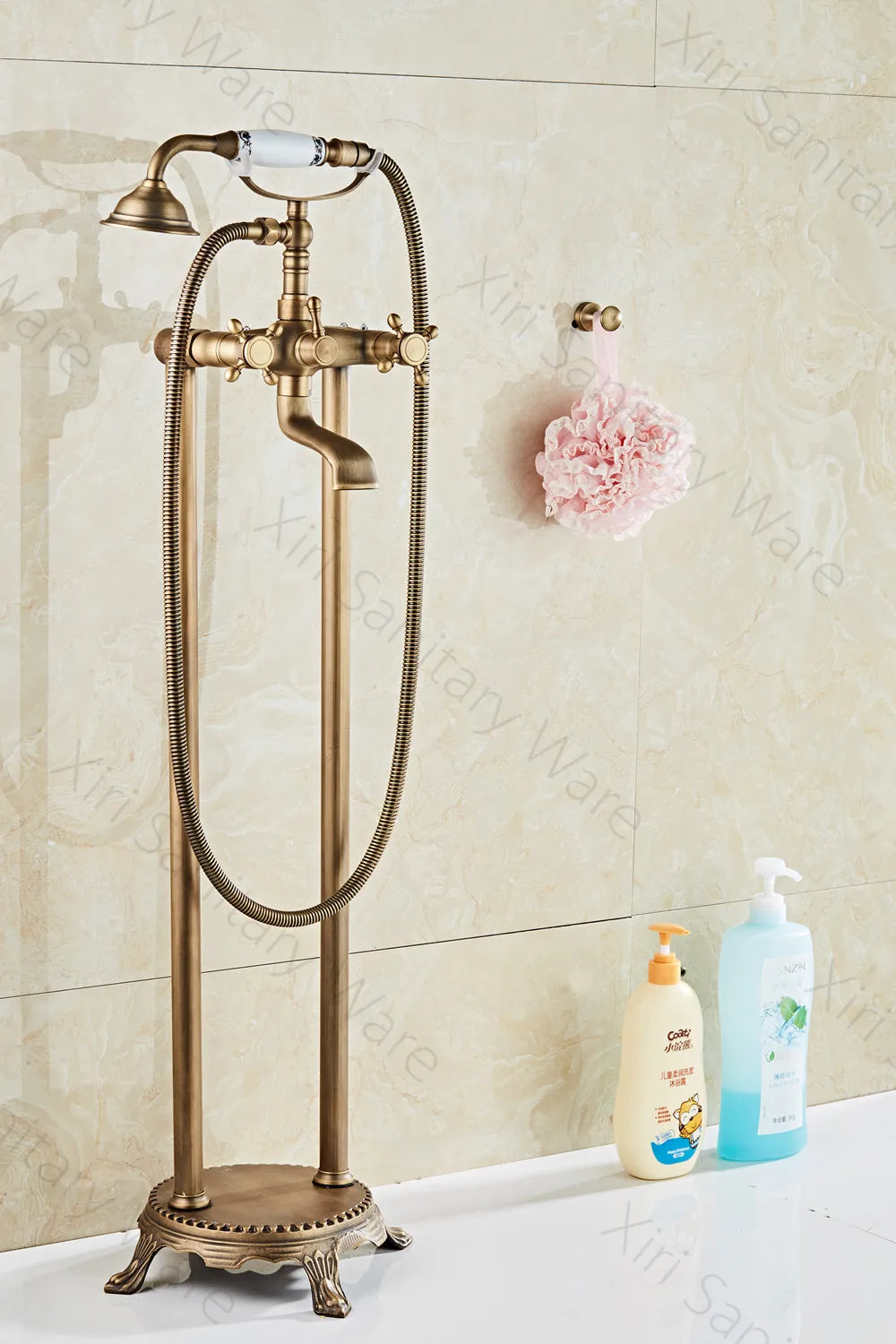 Luxury Antique Brass Bathroom Floor Mounted Standing Bathtub