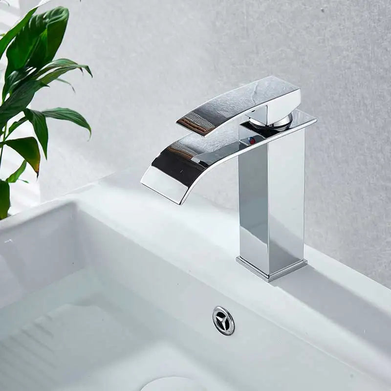 Retail Waterfall Bathroom Basin Faucet Chrome Deck Mount