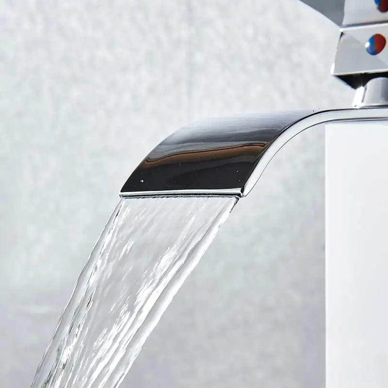 Retail Waterfall Bathroom Basin Faucet Chrome Deck Mount