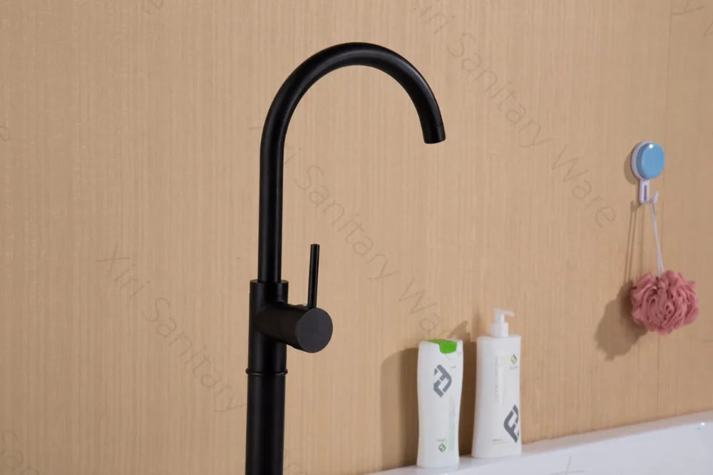 Bathtub Faucets Antique/ Black Floor Mounted Standing Bathtub