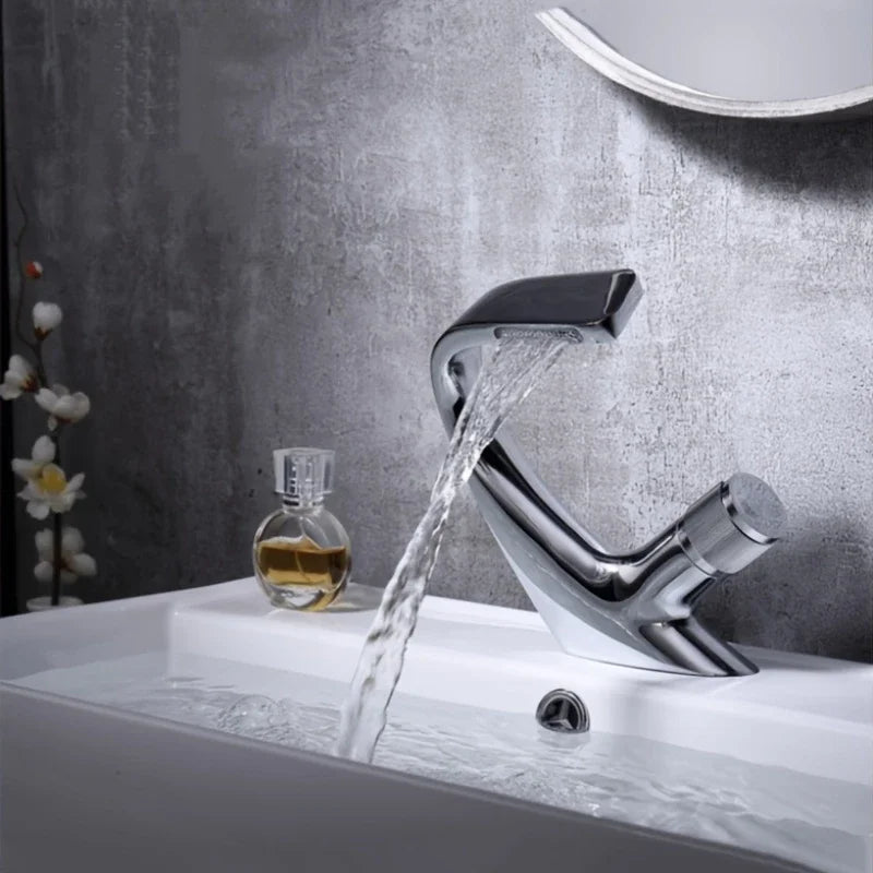 All Copper Black Washbasin Waterfall Faucet Cold Toilet