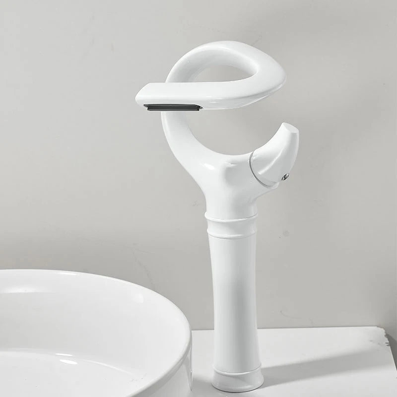 Design Basin Faucet Brass Bathroom Basin Waterfall Cold