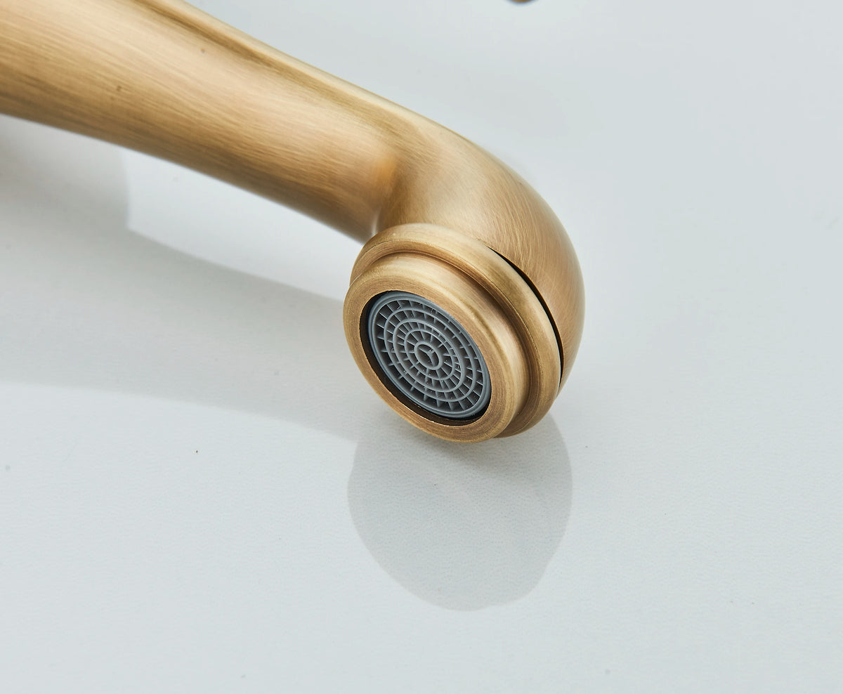 Luxurious Antique Bathroom Basin Faucet Brass Deck Mounted