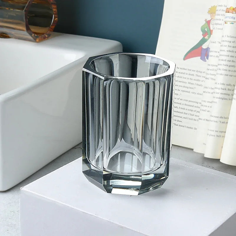 Light Luxury Crystal Glass Bathroom Lotion Bottle Transparent