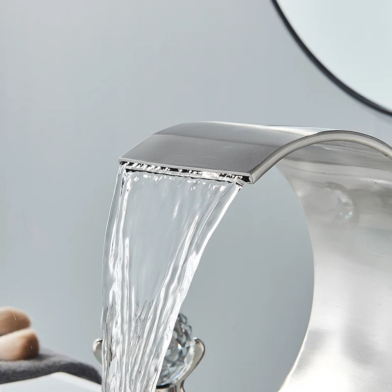 Saeuwtowy Crystal Handle Waterfall Bathroom Basin Faucet Hole