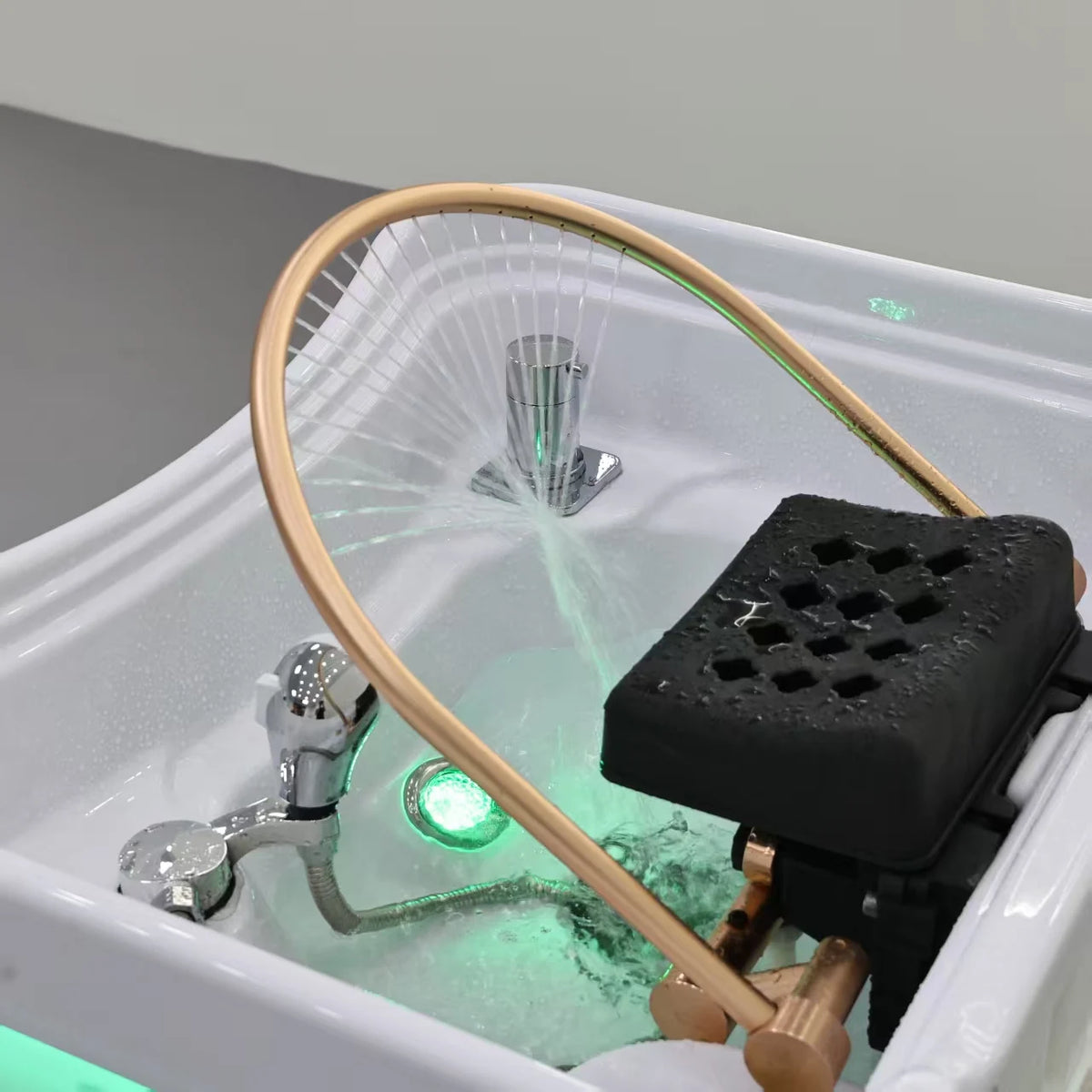 Convenient 60l Water Storage Head Spa Basin Water
