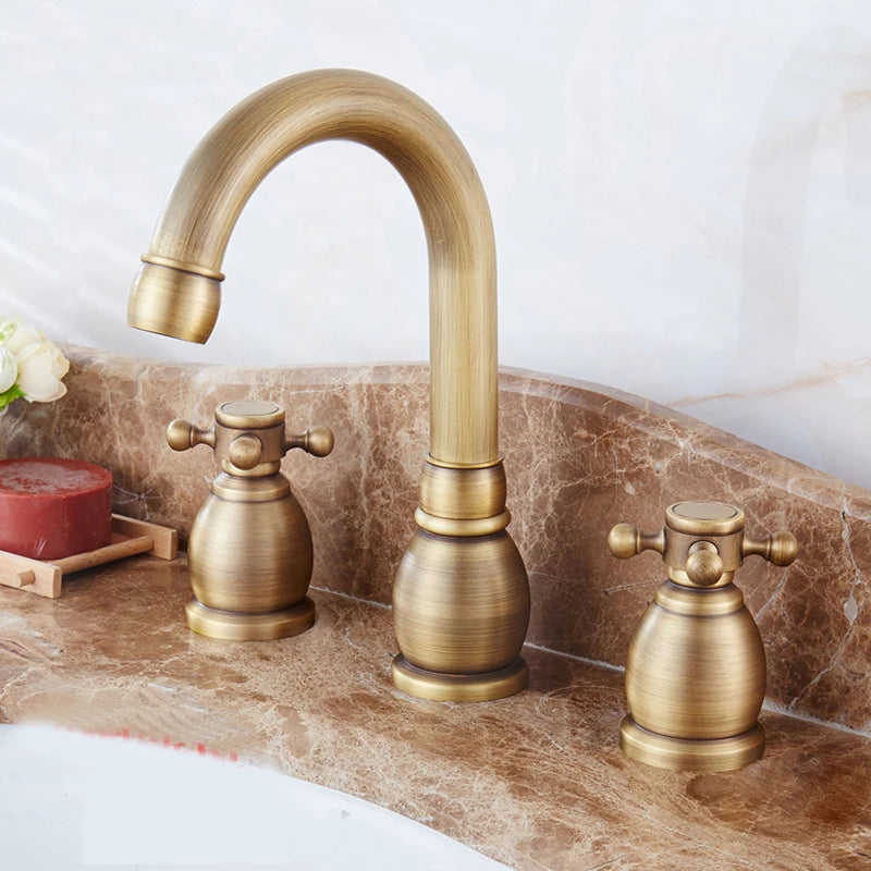 Antique Brass Basin Faucets Classic Bathroom Sink Faucet