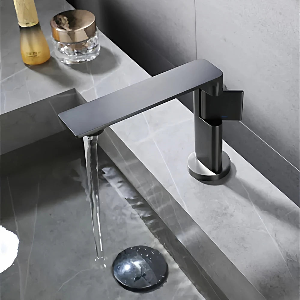 Brass Water Tap Modern Novel Design Bathroom Faucet