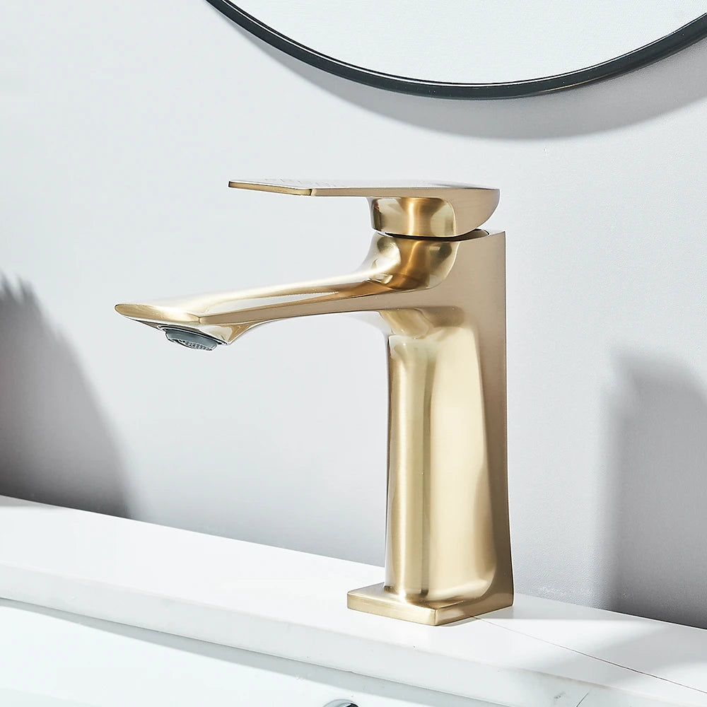 Brass Core Modern Bathroom Sink Faucet Handle Deck