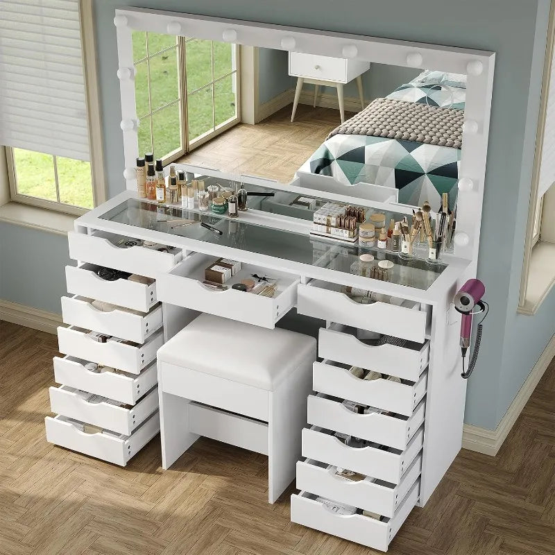 Yanosaku Vanity Desk Mirror Lights Makeup Table Charging