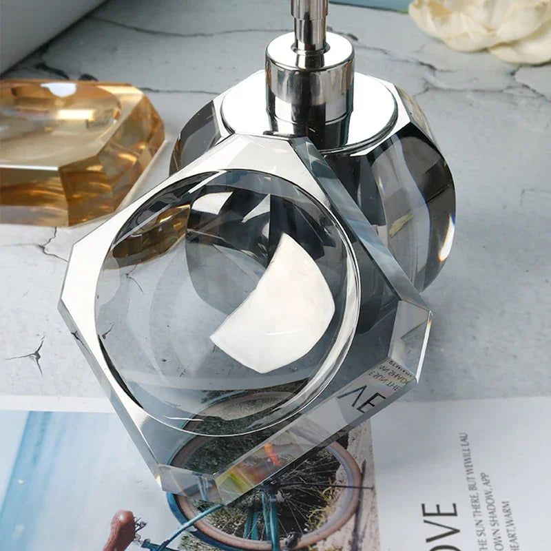 Light Luxury Crystal Glass Bathroom Lotion Bottle Transparent
