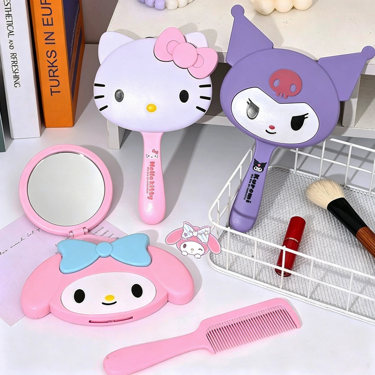 Kawaii Hello Kitty 2-In-1 Makeup Mirror & Comb
