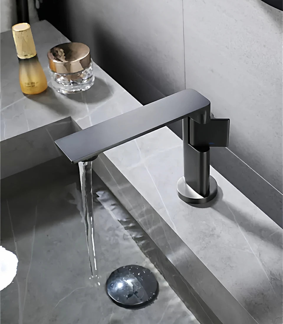 Brass Water Tap Modern Novel Design Bathroom Faucet