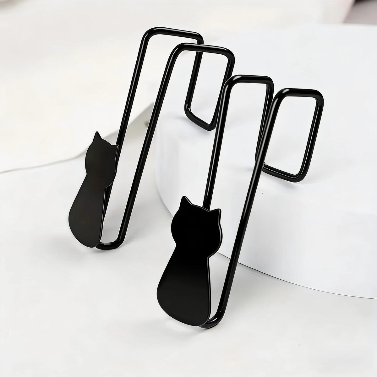 2pcs No-Nail Iron Cat Hook Halloween Black Cat