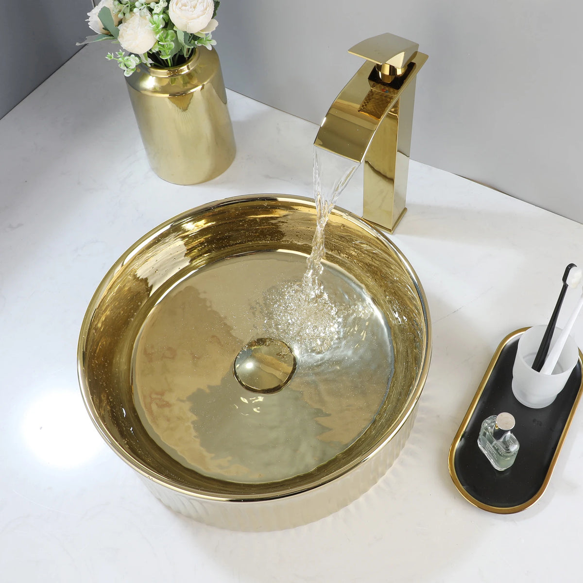 Kemaidi 14 Gold Round Vessel Sink Faucet Ceramic