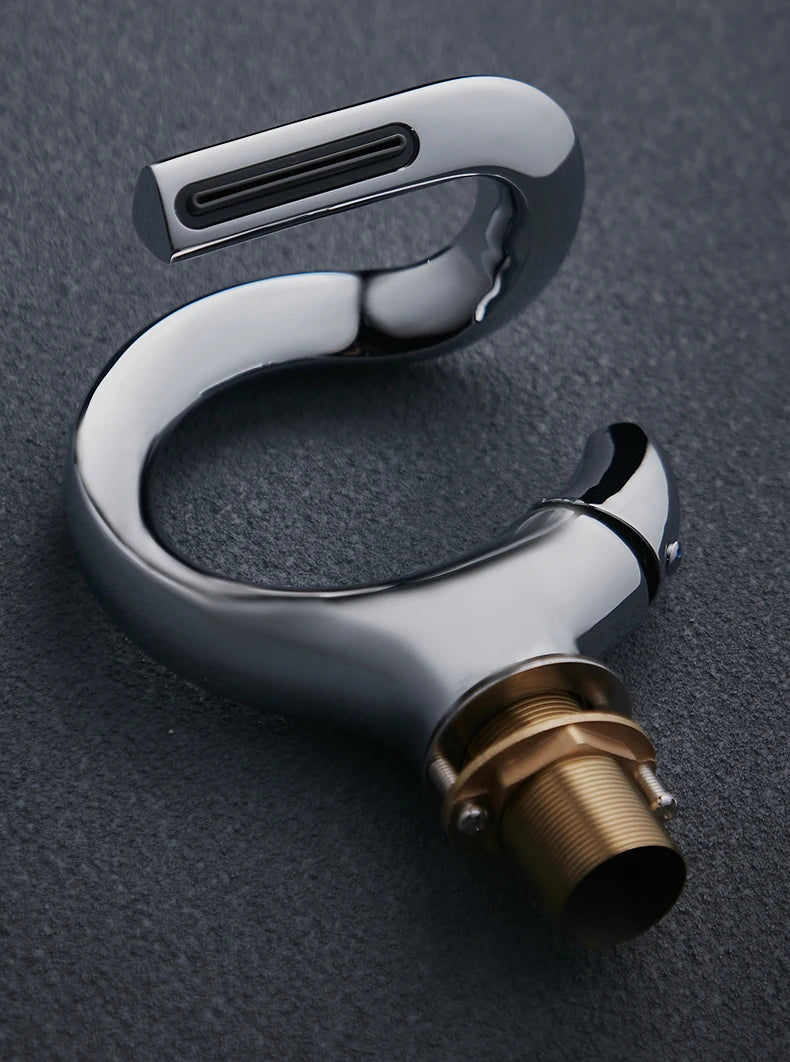 Design Basin Faucet Brass Bathroom Basin Waterfall Cold